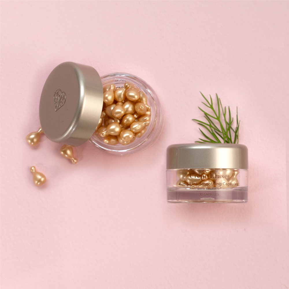 4-in-1 Line Smoothing Capsules.